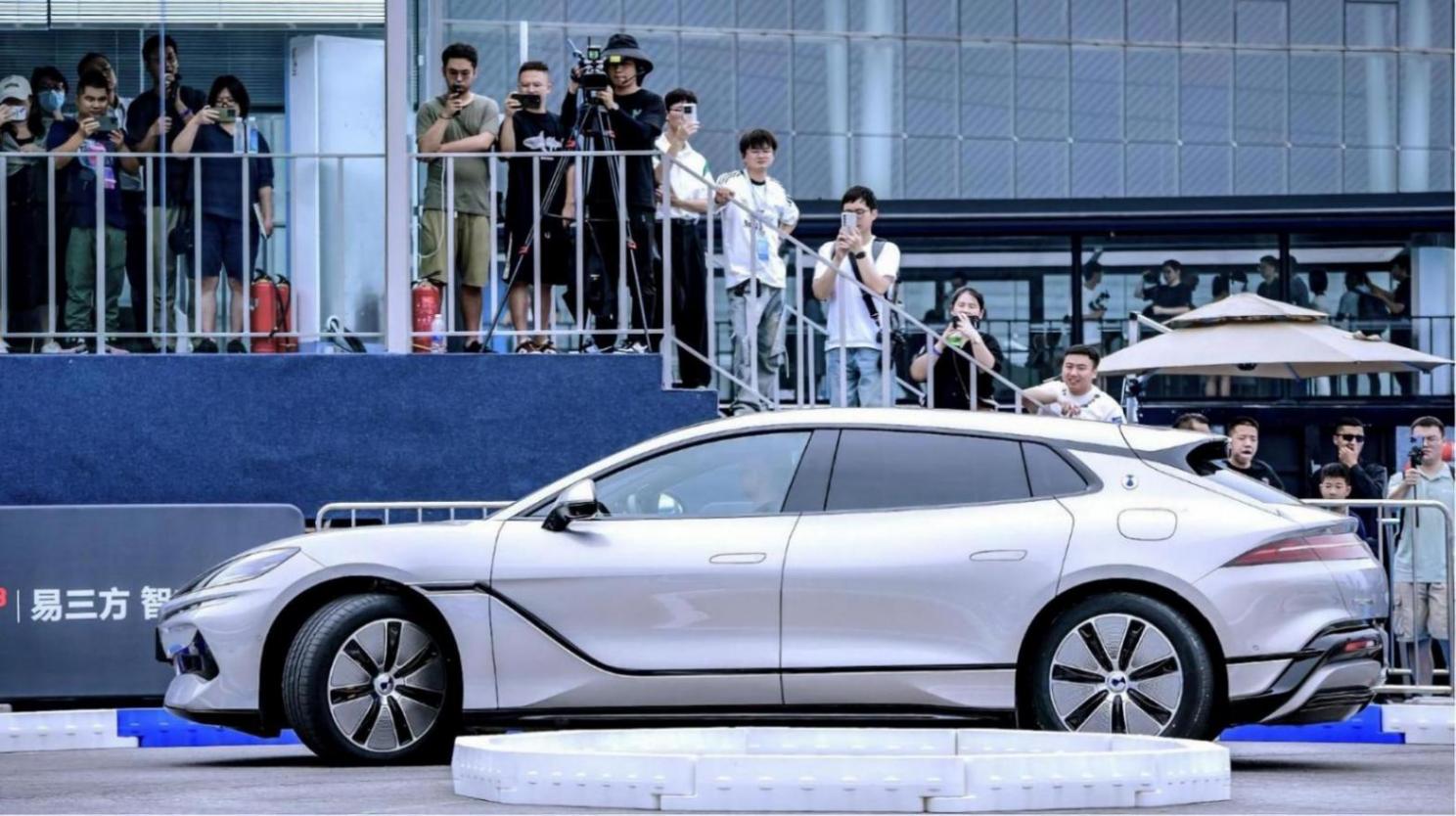 騰勢Z9/Z9GT雙旗艦亮相成都車展 能否扛起旗艦GT轎車大旗